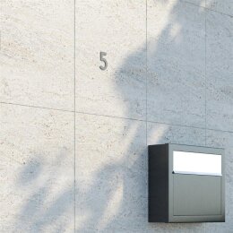 Moderne Hausnummer BRAX aus Acrylglas 7,5 cm